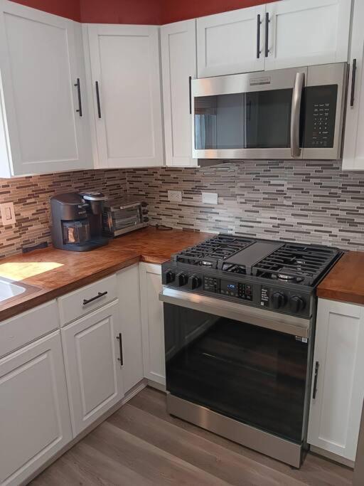 Condo Apartment Near Midway Airport Chicago Exterior photo